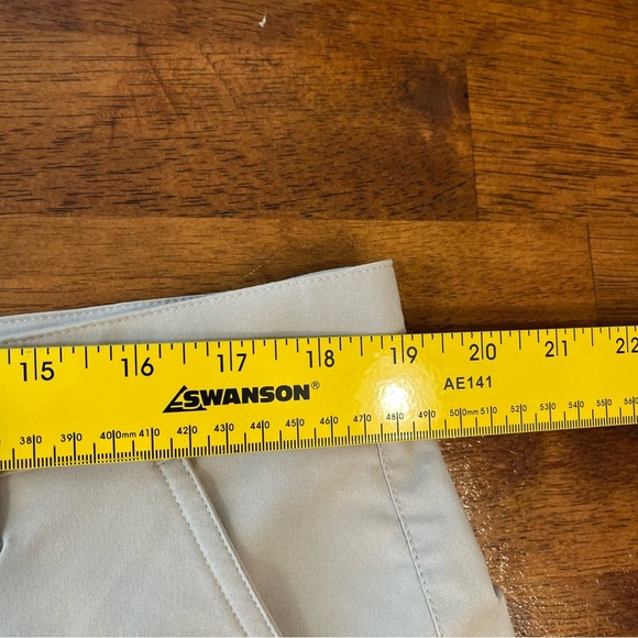 Columbia Men’s PFG khaki shorts size 38 waist 10 in length - Picture 4 of 8